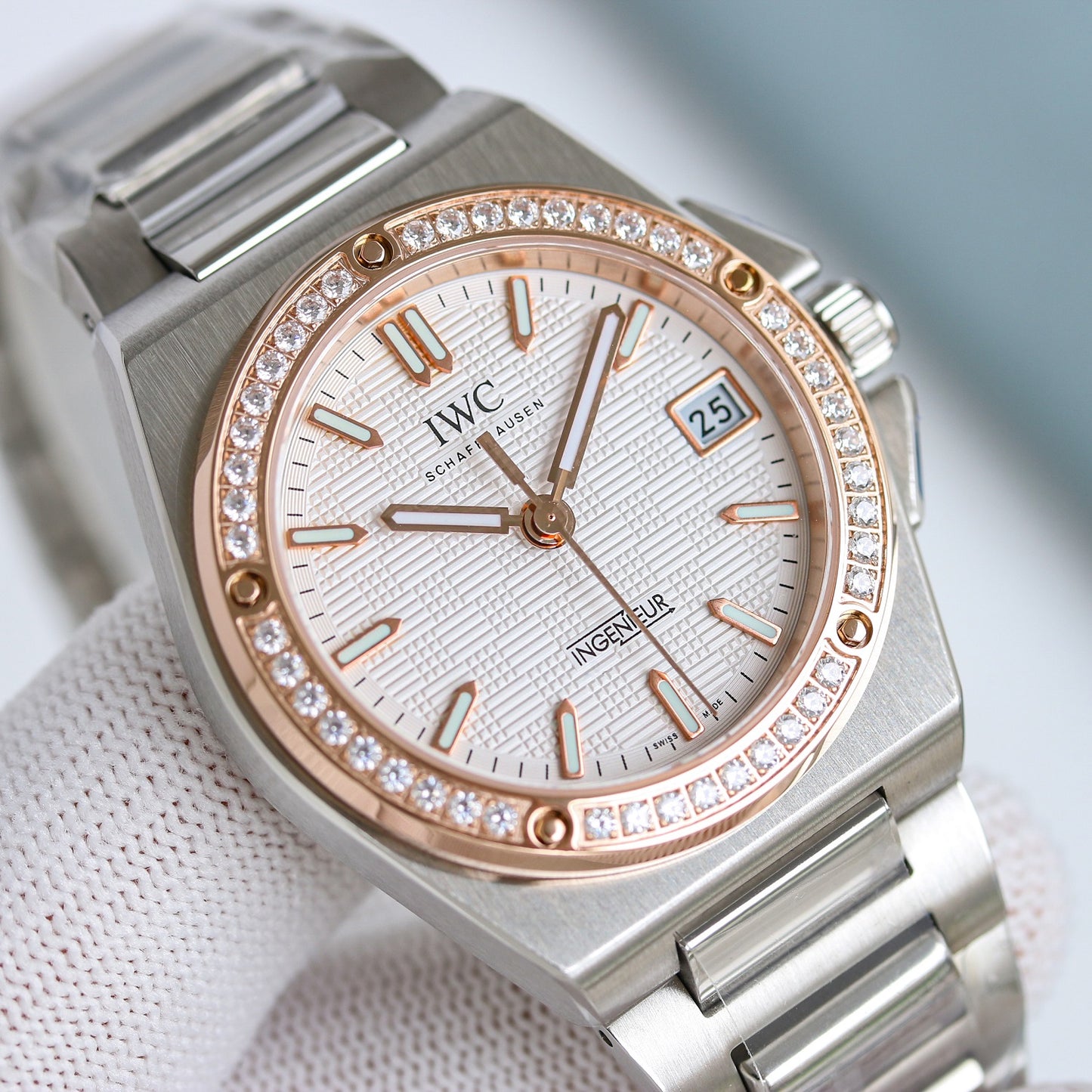LADY -White -Rhinestone bezel- Silver 904L Steel - Automatic -35mm