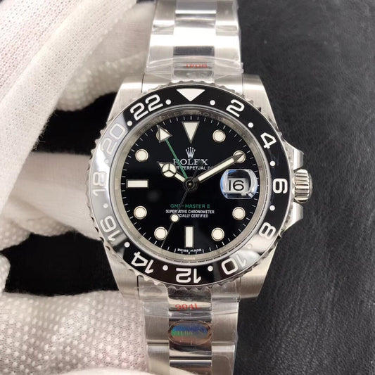 Black Bezel - Silver- White 904L Steel - Automatic - 40mm