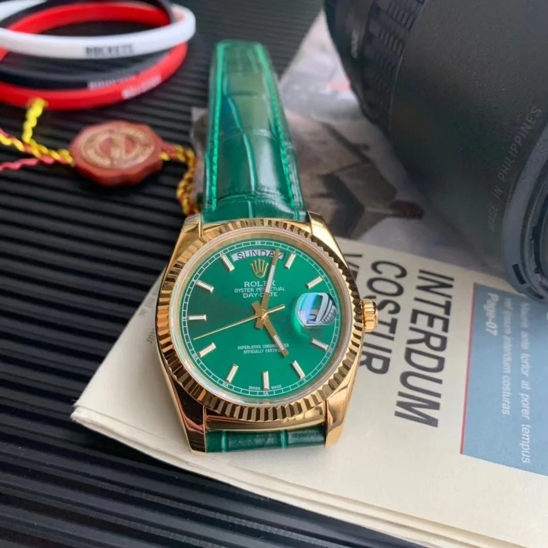 D-date- M118138- Green Yellow gold - Green Leather- Automatic - 36mm
