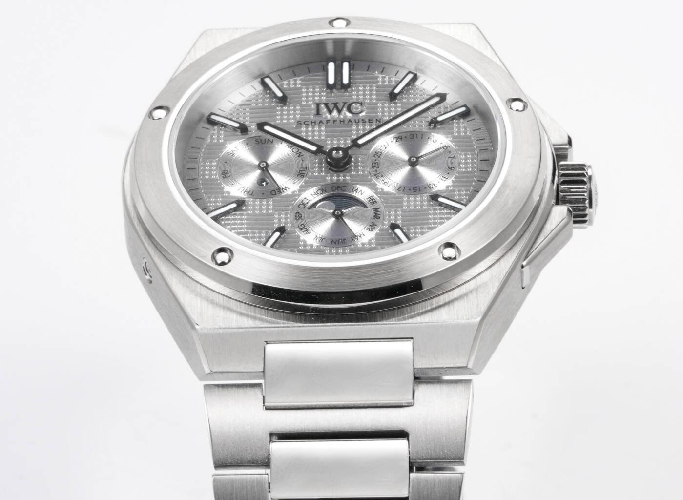 White -Silver- Silver 904L Steel - Automatic - 41.5mm