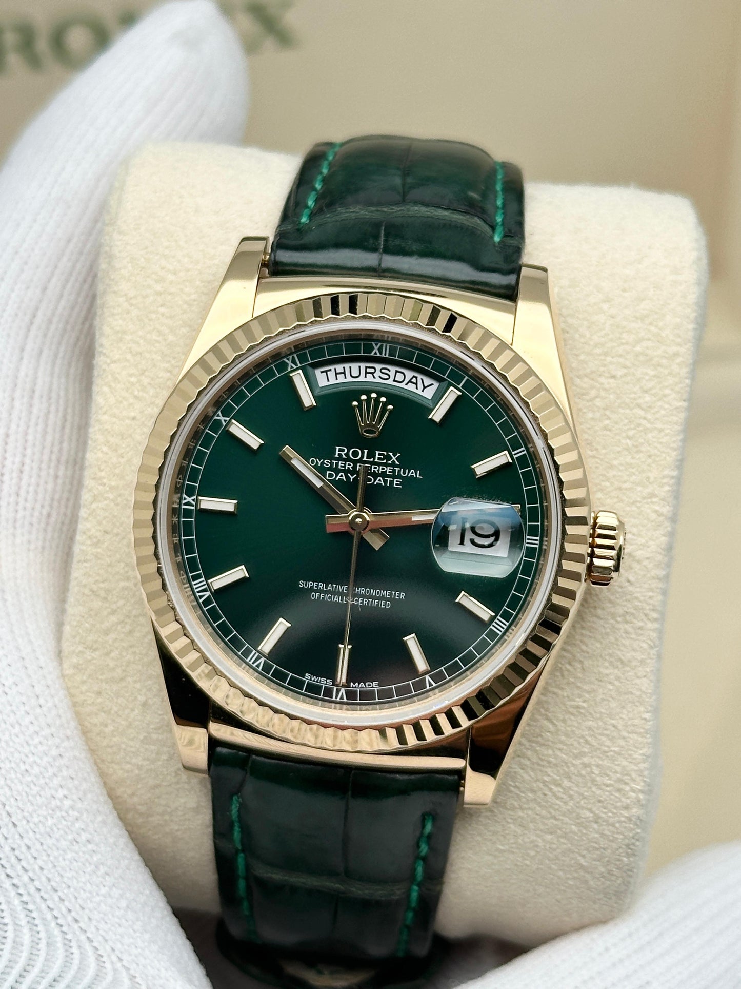 Green Yellow gold - Green Leather- Automatic - 40mm