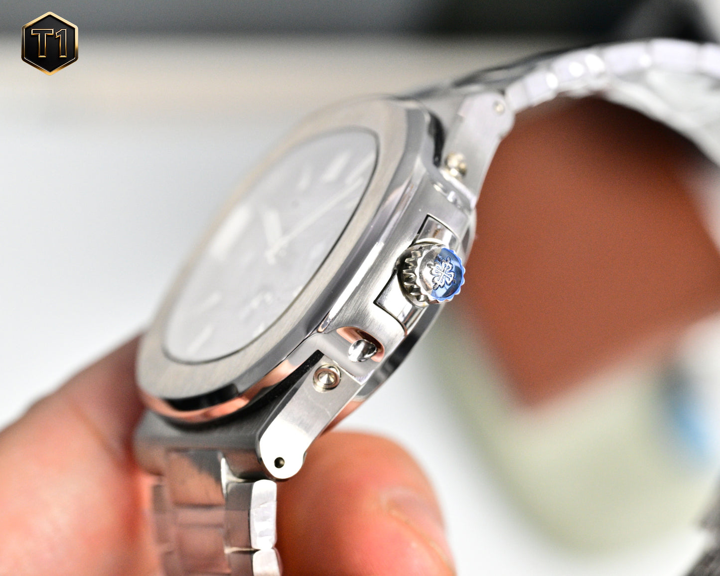 Blue Silver -Rhinestone bezel- Silver 904L Steel - Automatic 240- 40mm