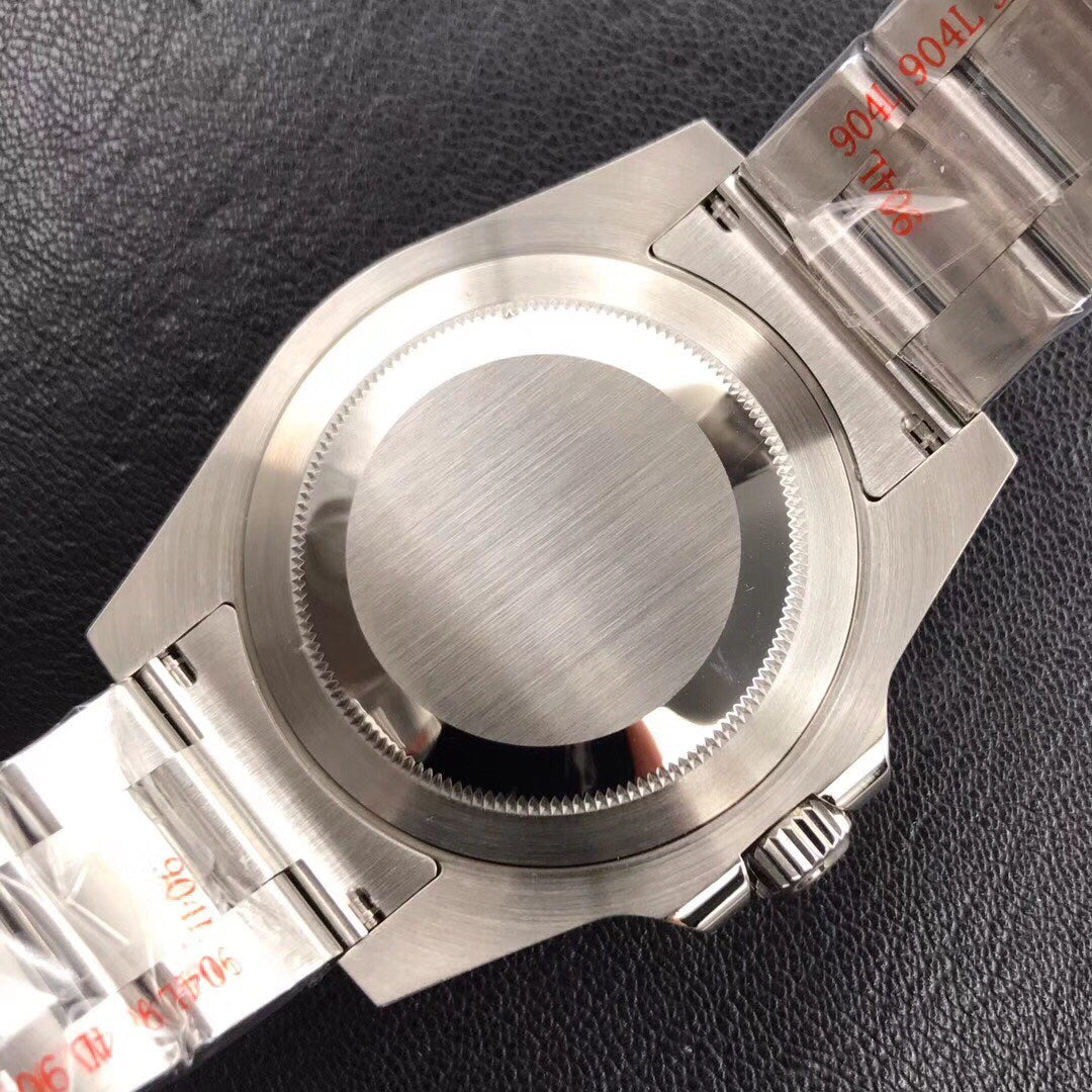 Black Bezel - Silver- White 904L Steel - Automatic - 40mm