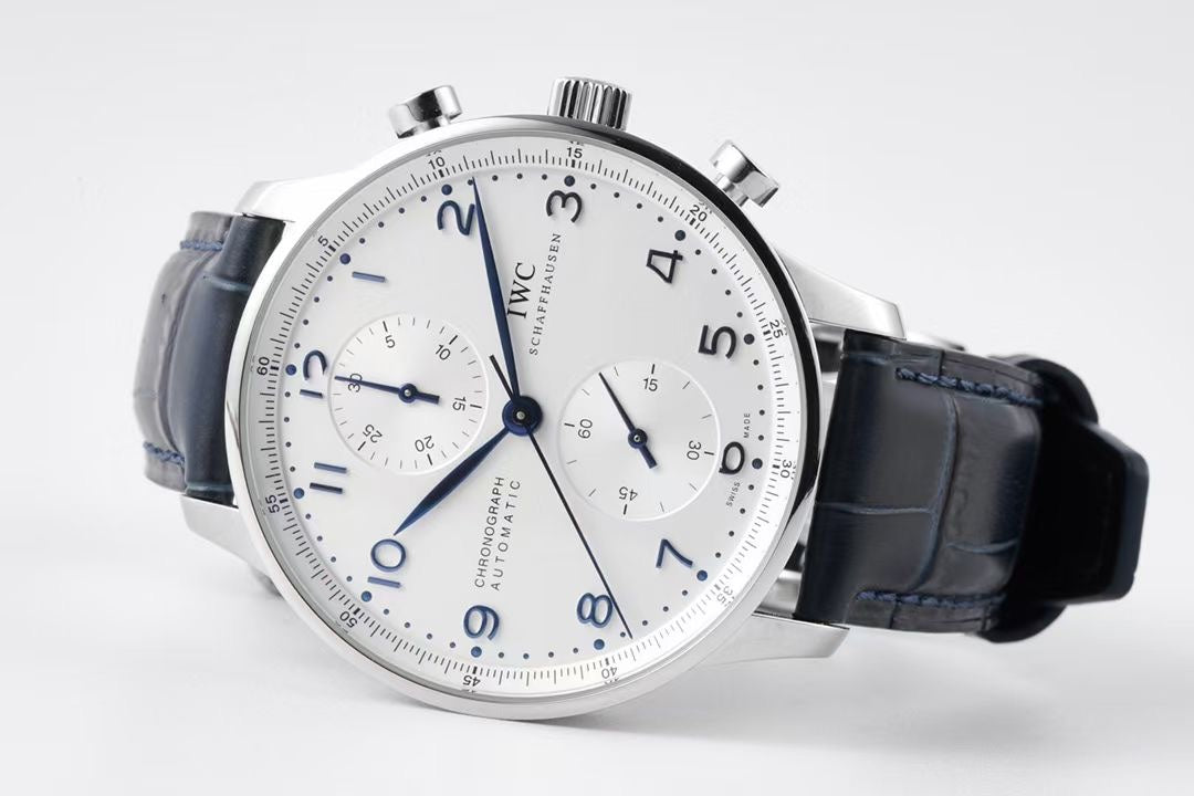 Chronograph -White Silver - Black Leather - Automatic 69355 - 41mm